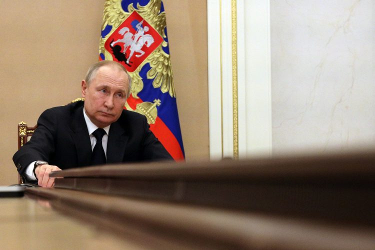 SAD: Usmjeriti sankcije na ruski obrambeni sektor