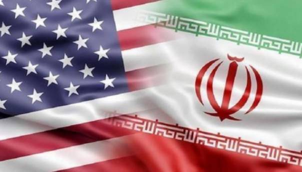 SAD uvele nove sankcije Iranu, na meti naftni sektor