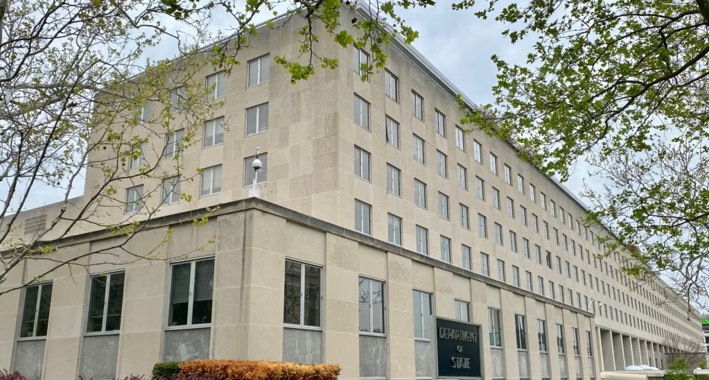 SAD uvodi vizna ograničenja za pojedince iz Bjelorusije zbog suđenja liderki opozicije