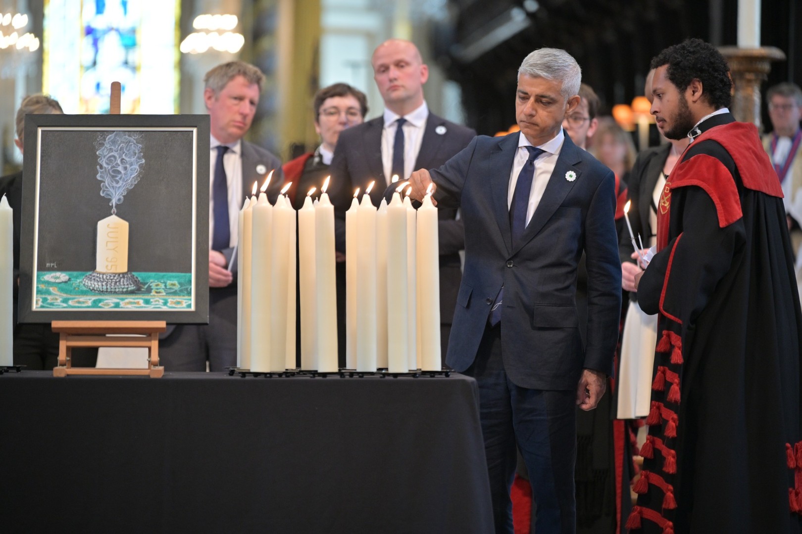 Sadiq Khan odao počast žrtvama Srebrenice: Jedna od najmračnijih epizoda rata...