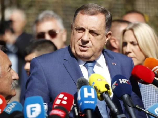 Sadržaj prijedloga: Dodik traži premještanje suđenja u Banjaluku
