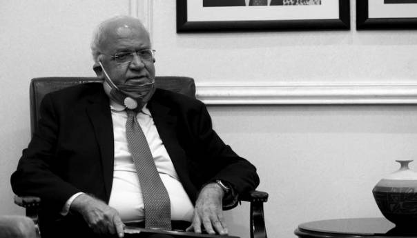 Saeb Erekat preminuo od COVID-19