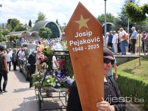 Sahrana Josipu Pejakoviću, pogledajte ko je sve došao