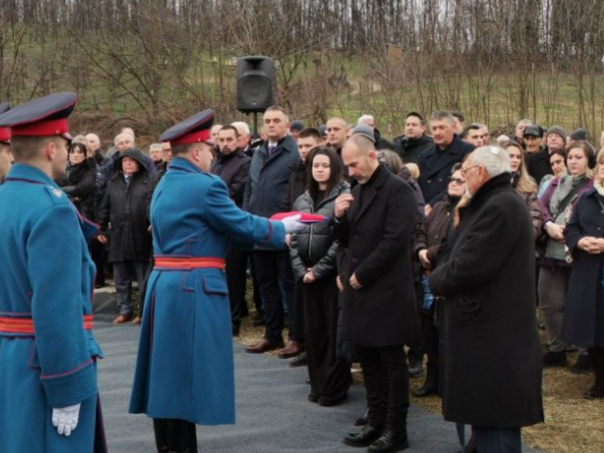 Sahranjen Borislav Paravac