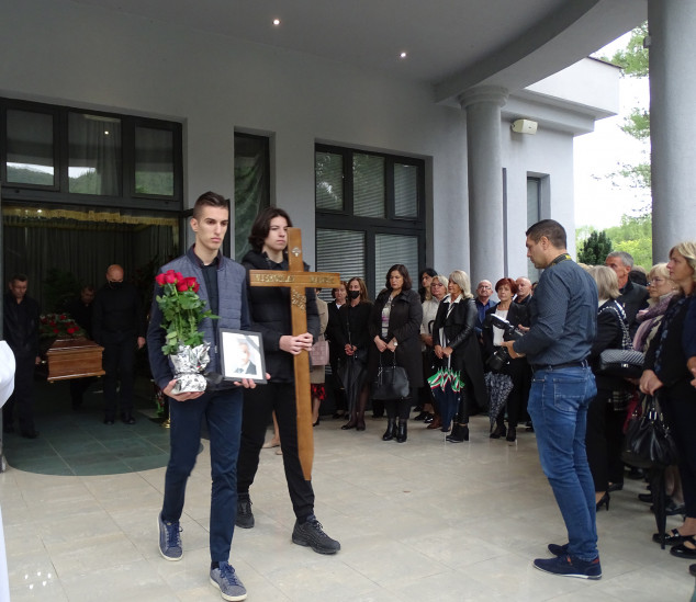 Sahranjen Vjekoslav Mandić