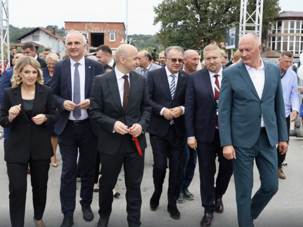 Sajam ponovo pokazao snagu privrede Tešnja i cijele regije na sjeveru ZDK