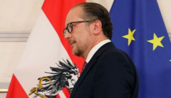 Šalenberg upozorava na opasnost "Trećeg svjetskog rata"