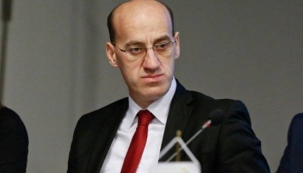 Salkić: Radost Božića podijeliti sa komšijama