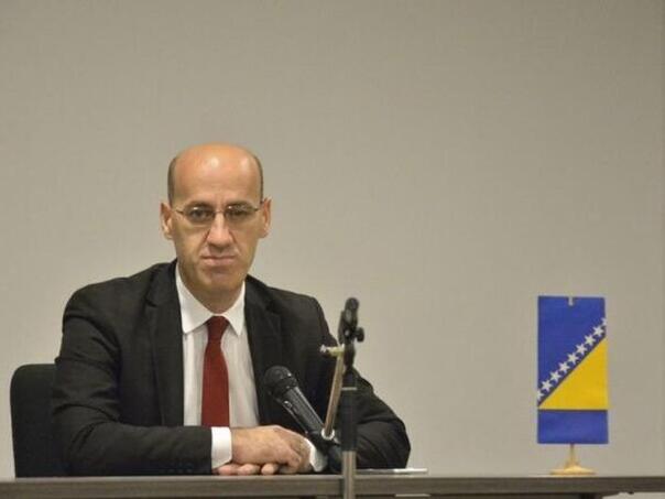 Salkić: Schmidt se ponaša kao da se ništa ne dešava