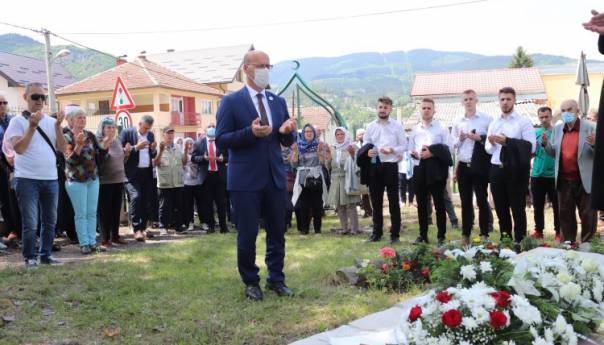 Salkić u Višegradu: Istina neće biti promijenjena lažima