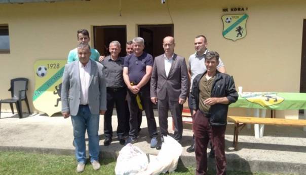 Salkić uručio sportsku opremu predstavnicima NK „Koraj“