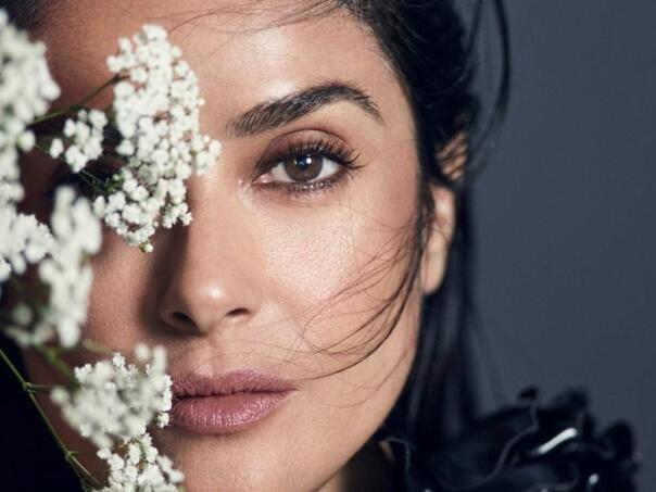 Salma Hayek otkrila zašto je nikada nećete vidjeti s obojenom kosom