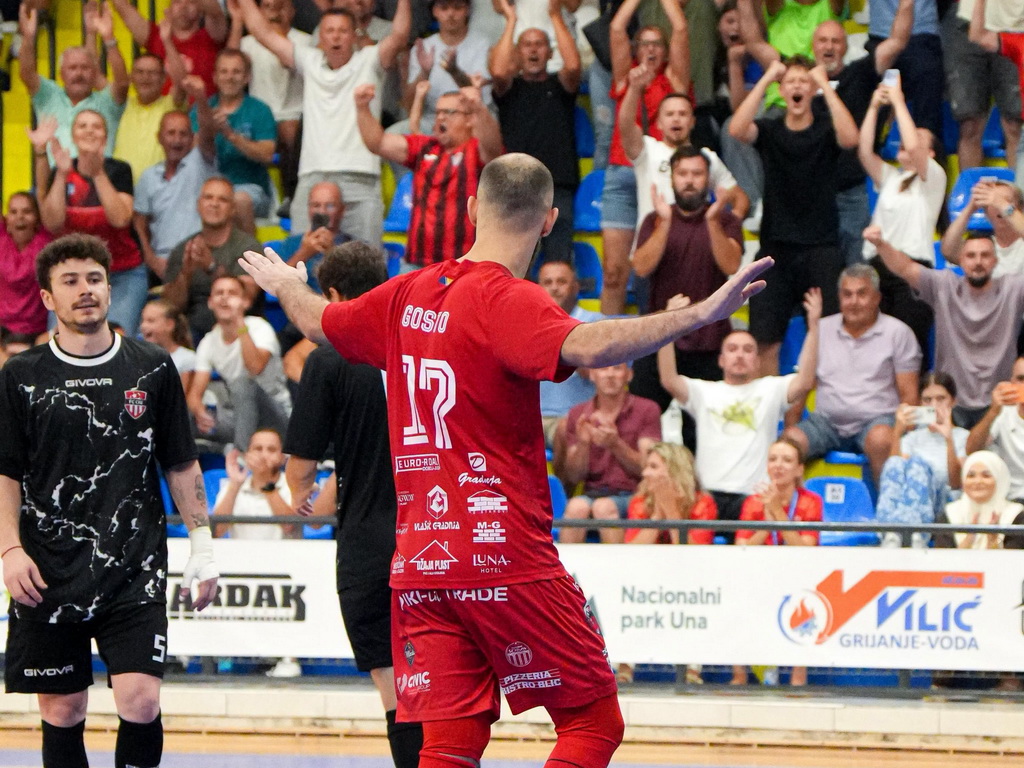 Samir Gosto zabio tri gola i odveo Bubamaru u glavnu rundu Lige prvaka