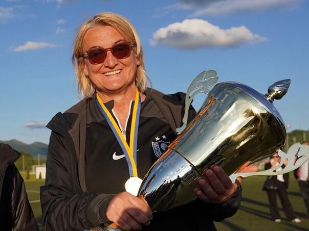 Samira Hurem nakon više od 20 godina napustila klupu SFK 2000!