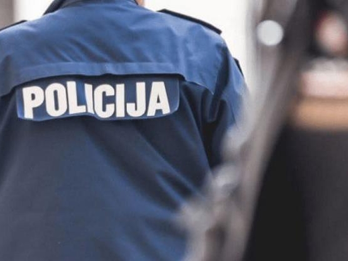Samo u BiH: Policiji prijavio da su mu dileri podmetnuli heroin umjesto spida