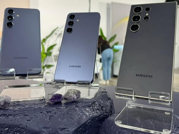Samsung zakoračio u novu eru AI mobilnih telefona sa Galaxy S24 serijom