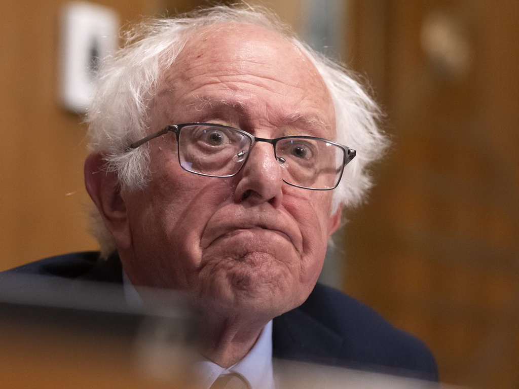 Sanders: Vijetnam, Irak, Iran, još jedna laž, još jedan rat!