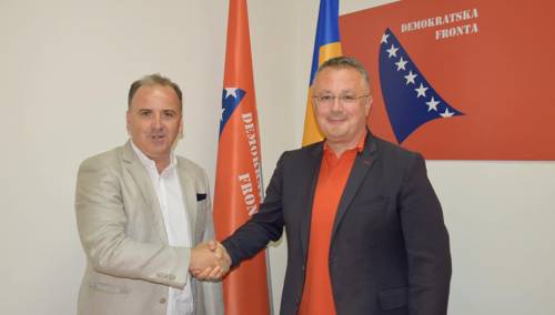 Sanel Kajan pristupio Demokratskoj fronti