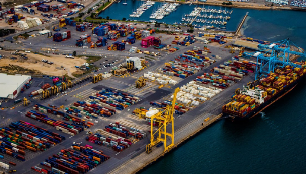 Šangaj: Nova kašnjenja robe i poskupljenja