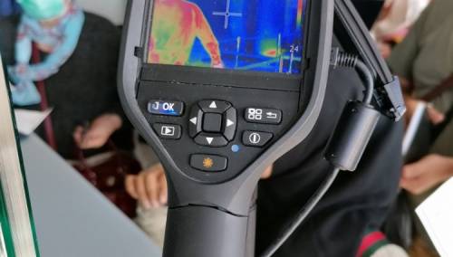 Sanitarne kontrole na aerodromima Sarajevo i Tuzla