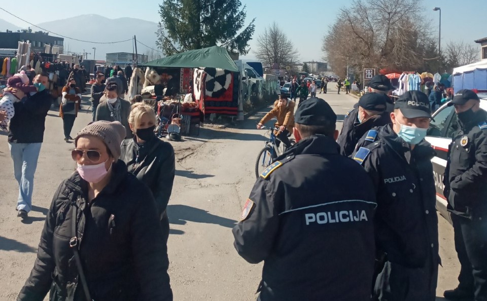 Sanitarni inspektori privremeno zabranili rad Autopijace na Stupu