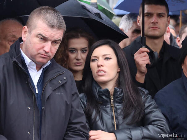 Sanja Vulić izazvala incident na biračkom mjestu u Doboju