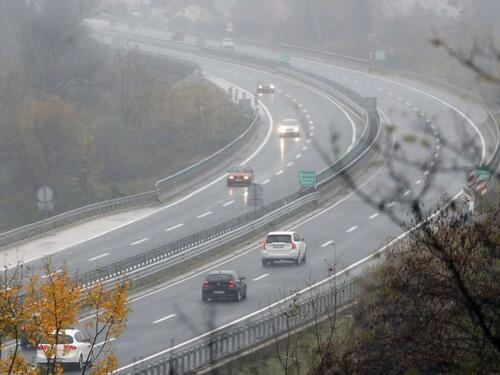 Saobraćaj se na većini puteva u BiH odvija bez poteškoća