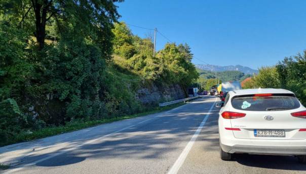Saobraćaj kroz tunel Crnaja odvija se jednom trakom
