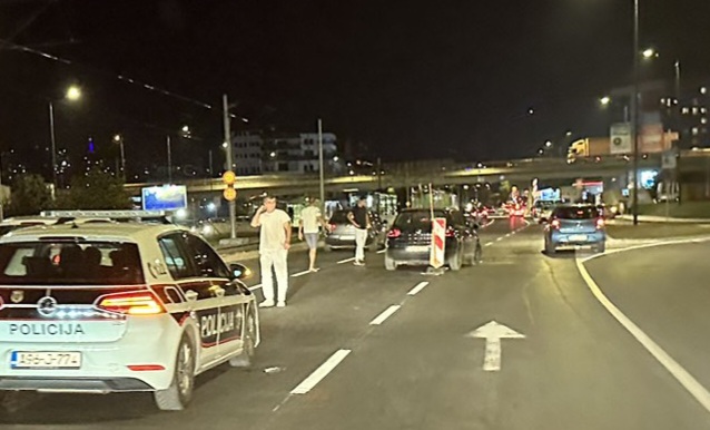 Saobraćajna nesreća na Stupu, sudarila se dva automobila