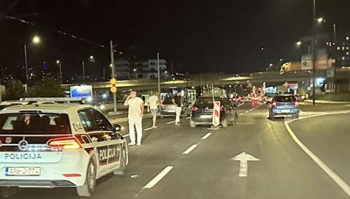 Saobraćajna nesreća na Stupu, sudarila se dva automobila