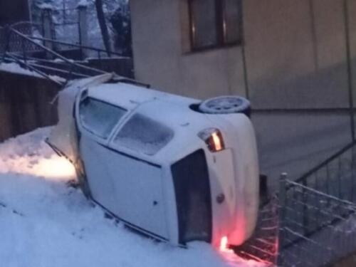 Saobraćajna nesreća u Sarajevu: Jedna osoba teže povrijeđena