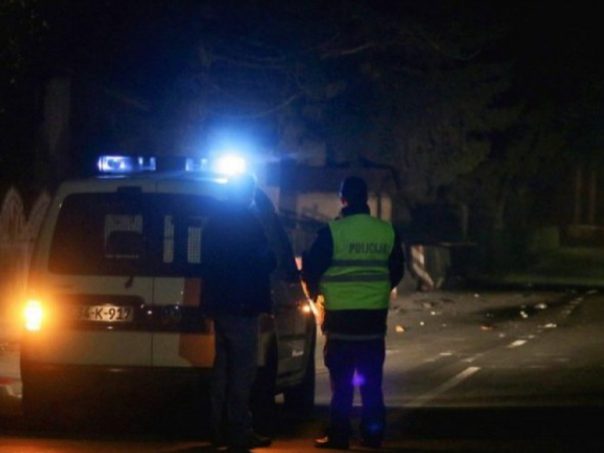 Saobraćajna nesreća u Srebreniku, smrtno stradao mladić (19)