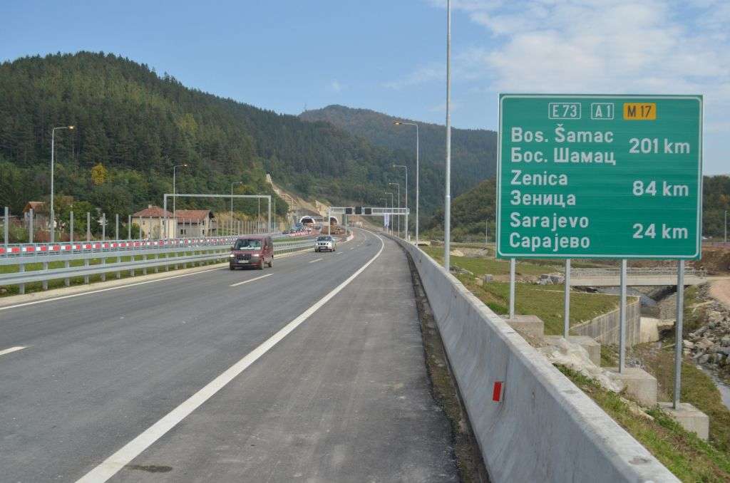 Saobraćajna situacija u BiH: Upozorenja za vozače na ovim dionicama