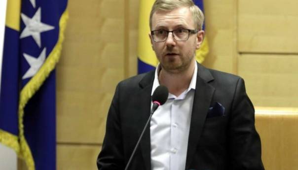 Šapina: U FBiH potrebno uvesti novo krivično djelo iskorištavanje djeteta radi pornografije