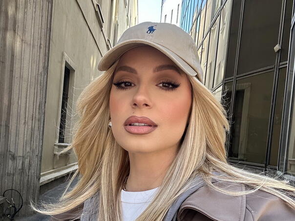 Sara Jo započela novu eru života