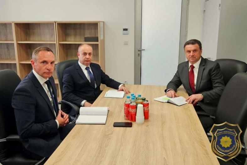 Saradnja FUP-a i POSKOK-a: Zajedničkim snagama protiv kriminala