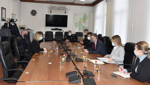 Saradnja Vlade KS i IOM-a: Hitno riješiti problem migranata