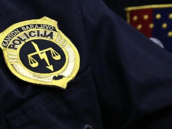 Sarajevo: Automobil teško povrijedio pješaka na parkingu