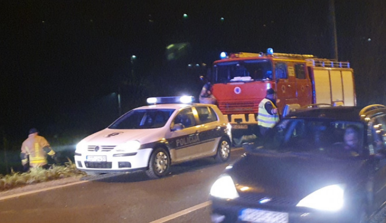 Sarajevo: Automobilom sletio s ceste, hitna, policija i vatrogasci na terenu, ima povrijeđenih