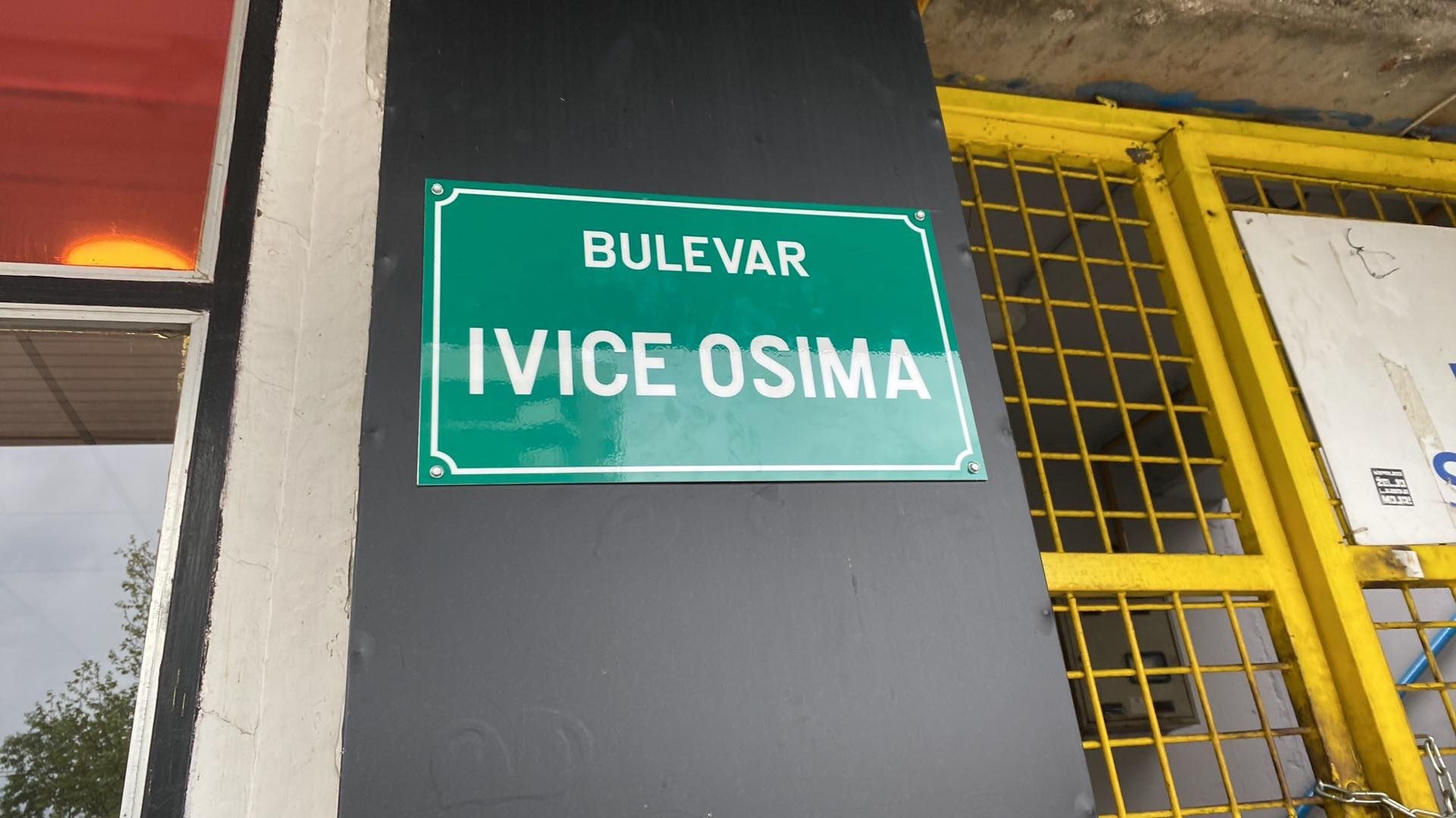 Sarajevo danas svečano dobija 'Bulevar Ivice Osima'