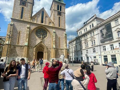Sarajevo i u junu vrvjelo od turista, najviše ih je iz ovih 10 zemalja