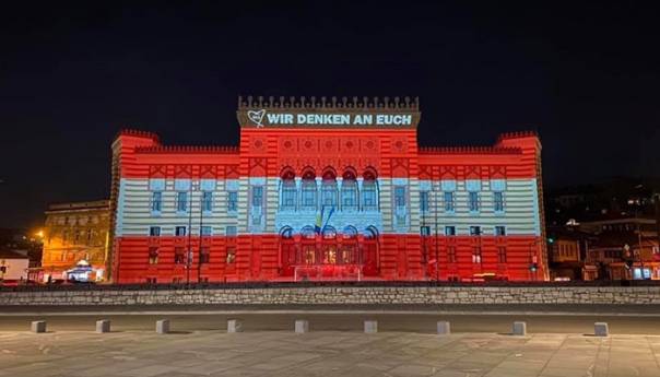 Sarajevo je uz Beč: Vijećnica večeras u bojama Austrije