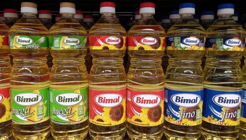 Sarajevo: Litar ulja u marketu 5,50 KM