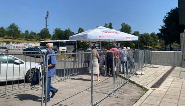 U Zetri nastavljena revakcinacija stanovnika KS Pfizer vakcinama