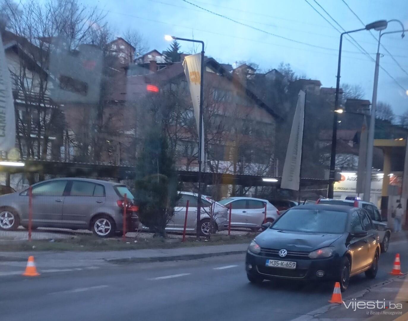 Sarajevo: Pješakinja povrijeđena u nesreći u Hotonju