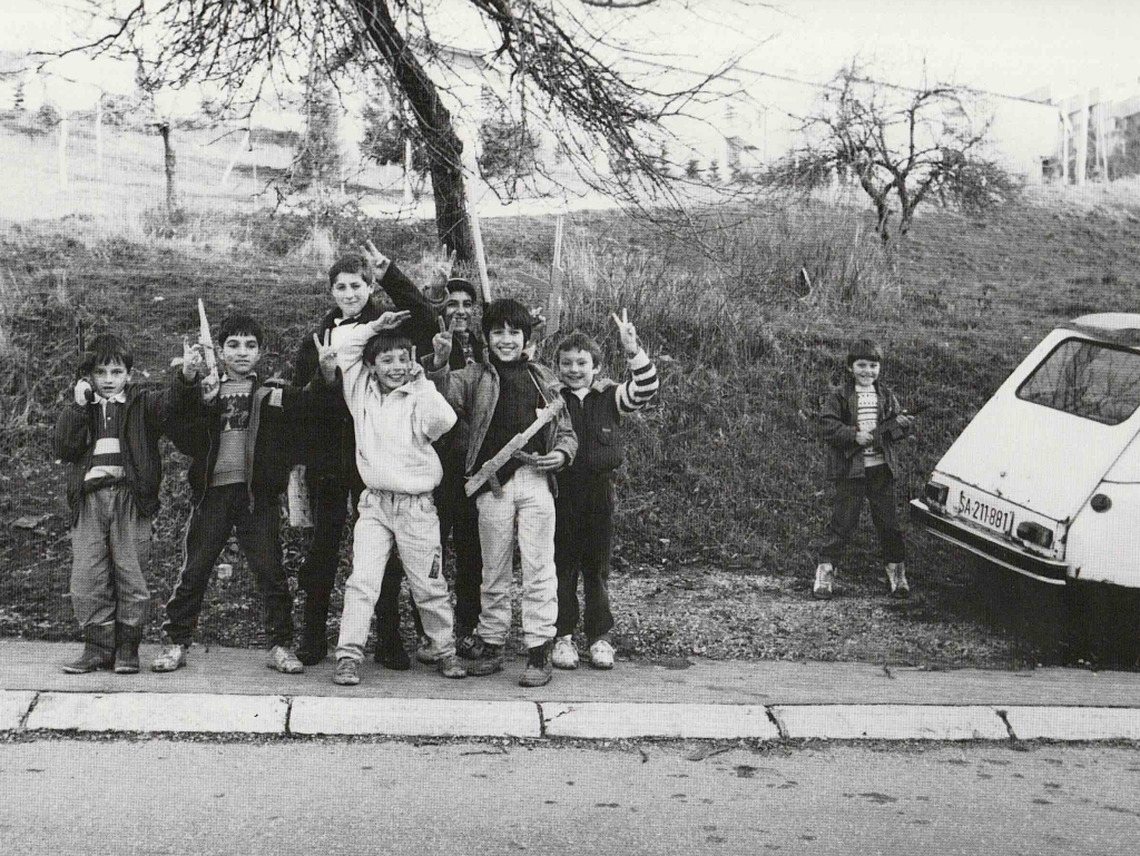 Sarajevo pod opsadom: Sniper Alley objavio dosad neviđene fotografije