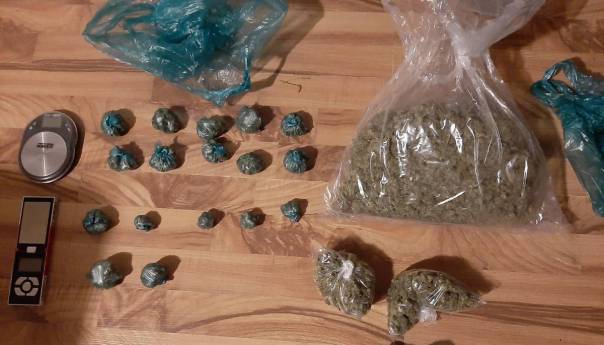Sarajevo: Policija u stanu pronašla 1.100 grama marihuane
