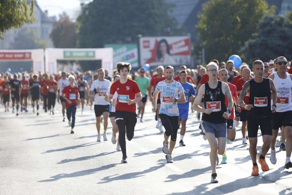 Sarajevo trčalo za zdravlje: Više od 3.000 učesnika iz cijelog svijeta na Run Festu