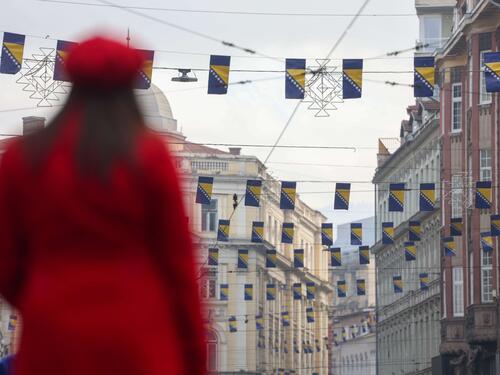 Sarajevo ukrašeno državnim zastavama povodom Dana državnosti BiH