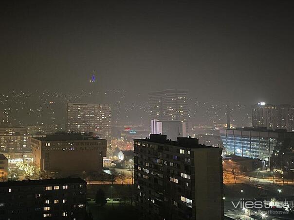 Sarajevo večeras ponovo u samom vrhu liste po zagađenosti zraka